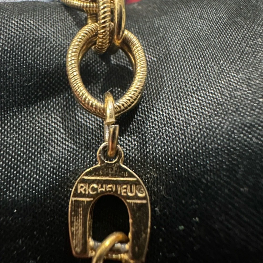 Gold tone Pearl and chain link necklace - Picture 3 of 3